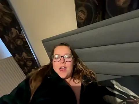 Scarletcum22 online show from 12.01.25