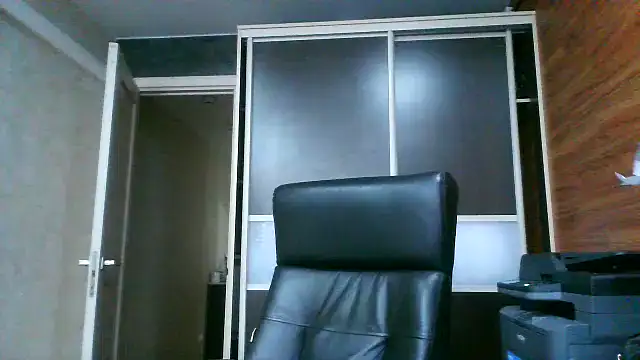 Snapshot of Denalynn chatting on 03.02.26 Denalynn online show from 03.02.26