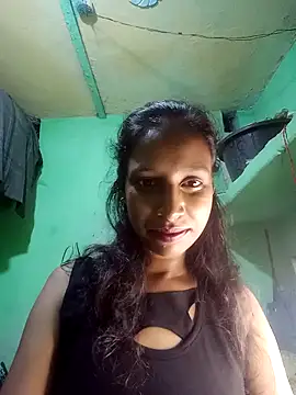Snapshot of Rutika-G chatting on 10.19.25 Rutika-G online show from 10.19.25