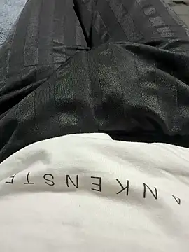 Snapshot of jpwwpmpeg chatting on 02.14.26 jpwwpmpeg online show from 02.14.26