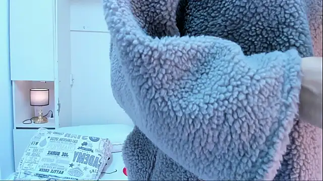 Blackywhiite online show from 10.31.25