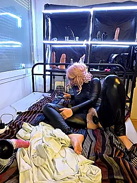 LunaXshade online show from 01.11.26