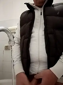 Romaeterna  online show from 10.24.25