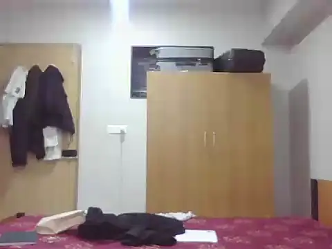 Snapshot of nick2445 chatting on 02.10.26 nick2445 online show from 02.10.26