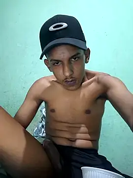 Snapshot of pretonovinho57 chatting on 10.23.25 pretonovinho57 online show from 10.23.25