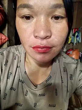 chipu06 online show from 10.28.25