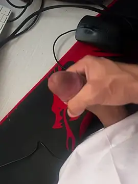 Alexgraph online show from 10.26.25