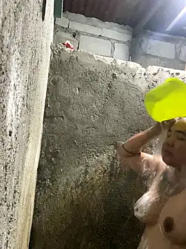 Snapshot of Boobsie4u chatting on 10.24.25 Boobsie4u online show from 10.24.25