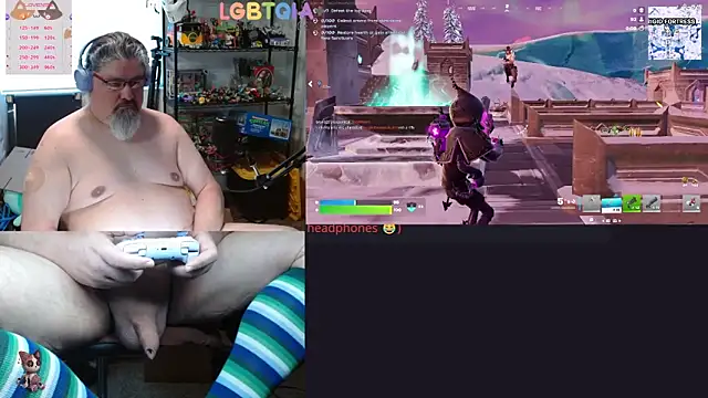 Snapshot of geekycastillo chatting on 05.01.26 geekycastillo online show from 05.01.26