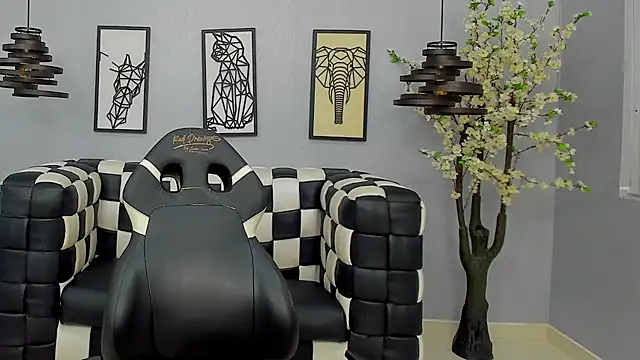 Bianca Millf online show from 04.12.26