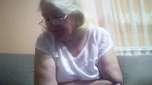 Snapshot of AmyLove353 chatting on 04.30.26 AmyLove353 online show from 04.30.26