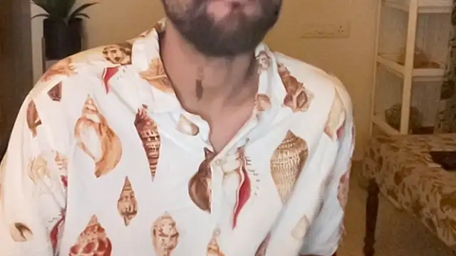 MakeMeAwareAah online show from 12.18.25