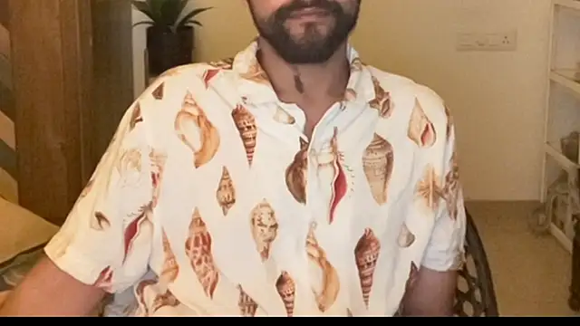 MakeMeAwareAah online show from 12.21.25