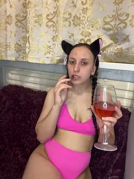 Kylie Murr online show from 04.17.26