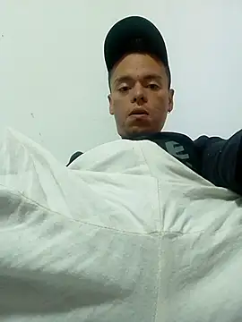 Damian9500 online show from 10.26.25