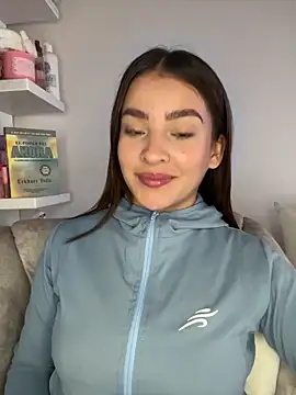 Talia Bonet online show from 11.05.25