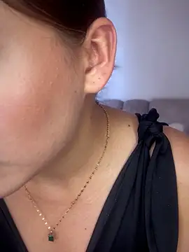 Talia Bonet online show from 11.20.25