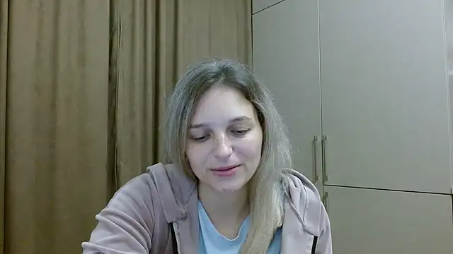 ElisSky301 online show from 11.05.25