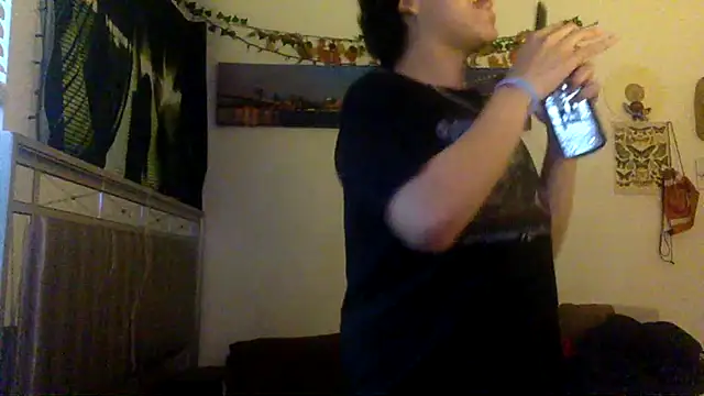 Snapshot of kxnnyvxz chatting on 10.20.25 kxnnyvxz online show from 10.20.25