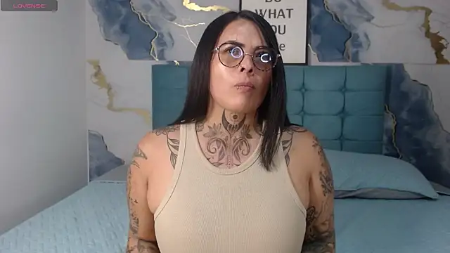 Snapshot of Melody_jazz chatting on 10.20.25 Melody jazz online show from 10.20.25