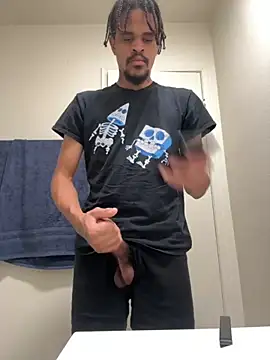 Snapshot of Mrmakeherwet_Tez chatting on 11.07.25 Mrmakeherwet Tez online show from 11.07.25