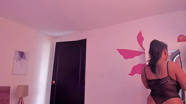 YariRose online show from 03.06.26