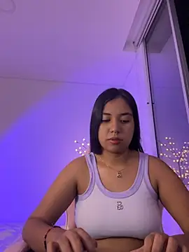 aly nicols online show from 11.27.25