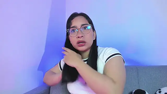 miah storm online show from 12.17.25