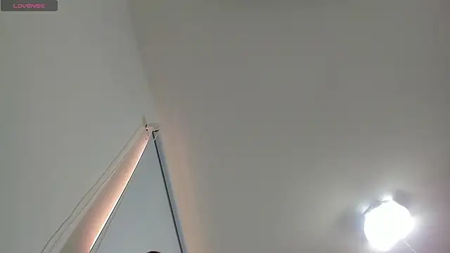 mirandaduboiss online show from 11.12.25