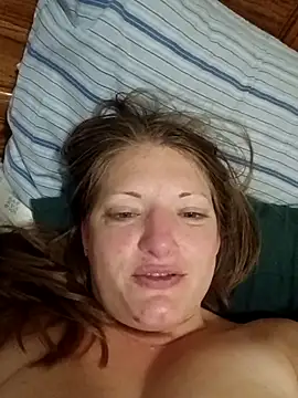 creamylittlecupcake online show from 10.24.25