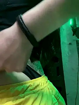 Chuchii05 online show from 11.14.25