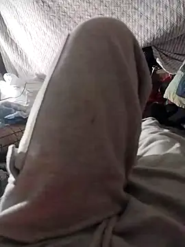 Snapshot of smoothkFire chatting on 11.04.25 smoothkFire online show from 11.04.25