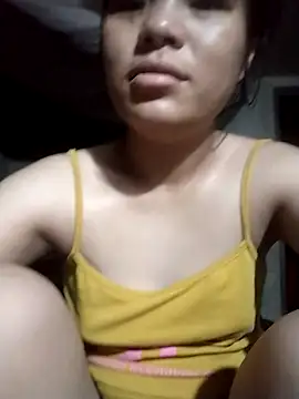 Snapshot of Yumi_sexyy chatting on 05.23.26 Yumi sexyy online show from 05.23.26