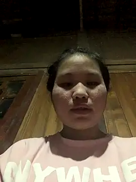 Snapshot of Miuu-Miuu chatting on 10.26.25 Miuu-Miuu online show from 10.26.25