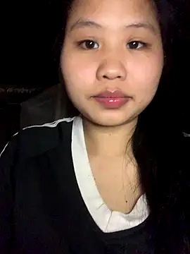 Snapshot of Miuu-Miuu chatting on 11.05.25 Miuu-Miuu online show from 11.05.25