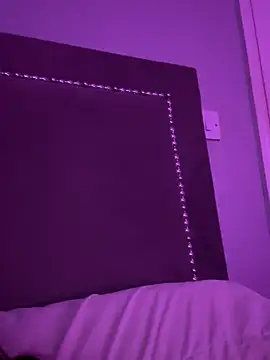 Gia Atkinson online show from 10.26.25