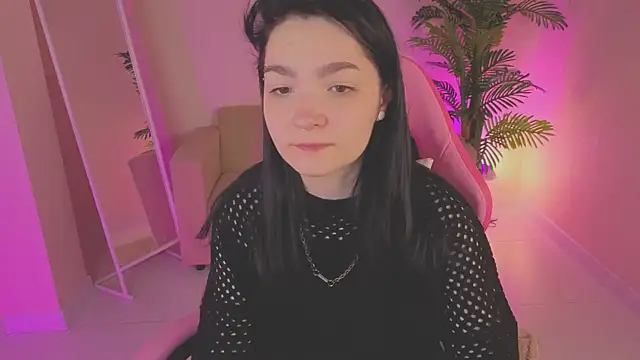 Linda Sweetiest online show from 12.22.25