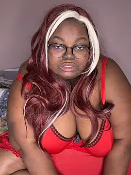 Snapshot of rosecoquine88 chatting on 10.22.25 rosecoquine88 online show from 10.22.25