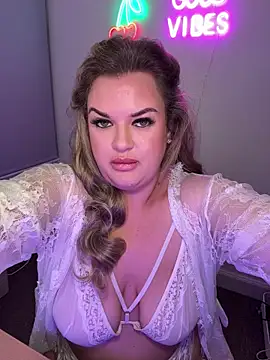 Scottish Milf Bella xo online show from 10.31.25