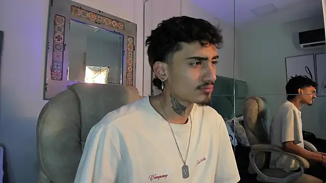 Mr Strike online show from 12.02.25