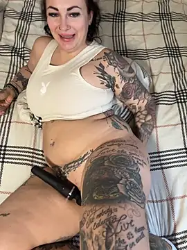 Snapshot of Big_boobs_69_ chatting on 02.11.26 Big boobs 69 online show from 02.11.26