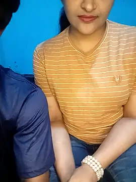 CoupleShow 432 online show from 11.17.25