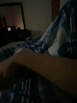 Snapshot of llllllllIIIll chatting on 02.15.26 llllllllIIIll online show from 02.15.26