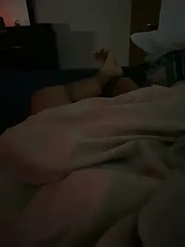 Snapshot of llllllllIIIll chatting on 02.19.26 llllllllIIIll online show from 02.19.26