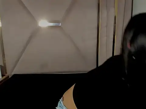 Snapshot of Venus_Morgan chatting on 10.26.25 Venus Morgan online show from 10.26.25