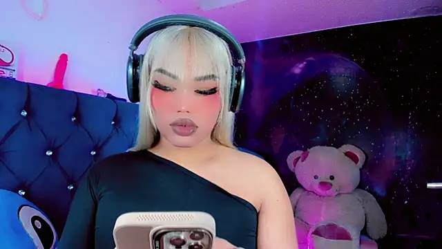 Alannys xHotx online show from 02.27.26