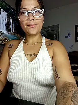 tattyHot95 online show from 02.20.26