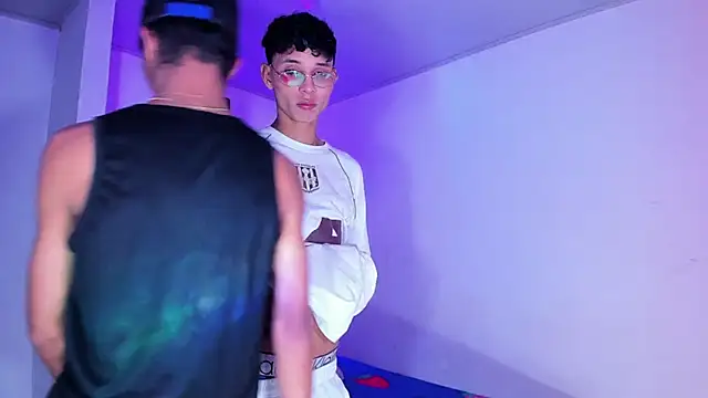 boyswantingplay online show from 02.06.26