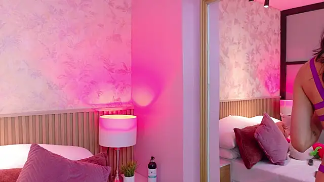 AdelineJhones online show from 03.08.26