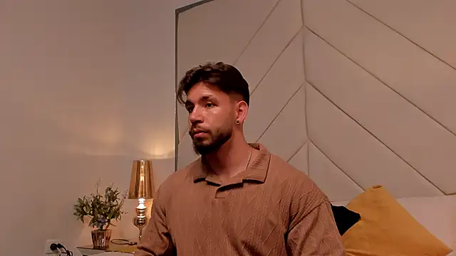 JACKSON STIFLER online show from 02.04.26